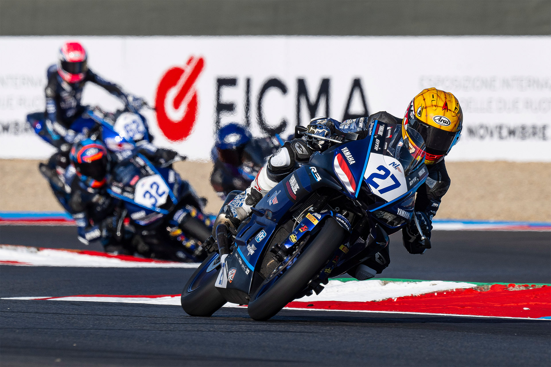 Vuemme confirms partnership with JiR for the 2024 FIM Yamaha R3 bLU cRU World Cup